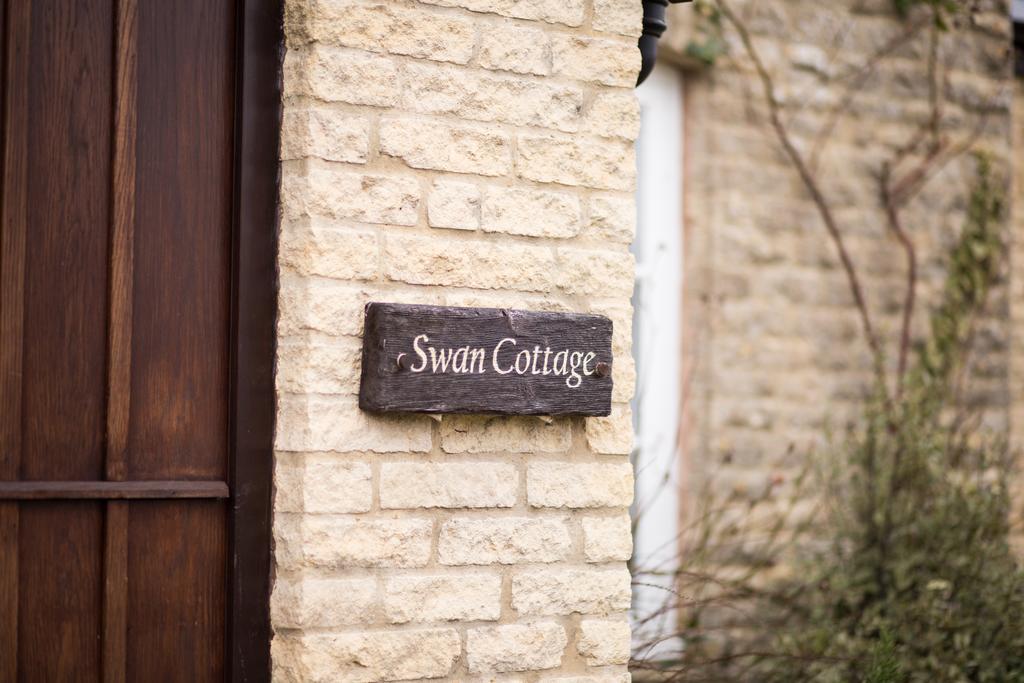 Hotel Old Swan Witney Exterior foto